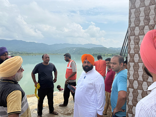 Punjab Ministers overseeing relief and rescue operations (Photo/Information and Public Relations Department, Punjab) Punjab Ministers overseeing relief and rescue operations (Photo/Information and Public Relations Department, Punjab)