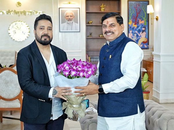 Mika Singh , Madhya Pradesh Chief Minister Mohan Yadav (Image source: X/ @DrMohanYadav51) Mika Singh , Madhya Pradesh Chief Minister Mohan Yadav (Image source: X/ @DrMohanYadav51)