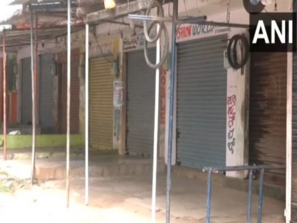 Shops remain closed in Karnataka's Maddur following clash during Ganpati procession (Photo/ANI) Shops remain closed in Karnataka's Maddur following clash during Ganpati procession (Photo/ANI)