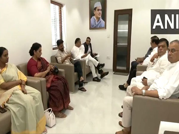 Telangana CM holds meeting with Congress MPs from the state (Photo/ANI) Telangana CM holds meeting with Congress MPs from the state (Photo/ANI)
