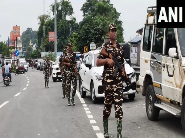 Security forces being deployed on India-Nepal border at West Bengal's Panitanki (Photo/ANI) Security forces being deployed on India-Nepal border at West Bengal's Panitanki (Photo/ANI)