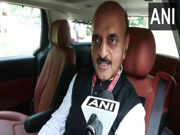BJP MP Bhagwat Karad (Photo/ANI) BJP MP Bhagwat Karad (Photo/ANI)