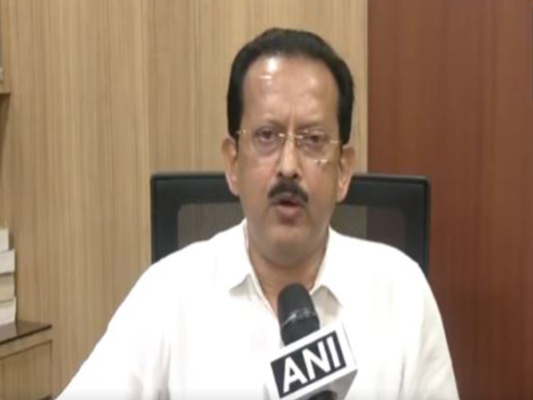 Sujit Chakraborty, President of West Bengal Custom House Agents Society (Photo/ANI) Sujit Chakraborty, President of West Bengal Custom House Agents Society (Photo/ANI)