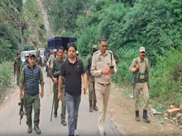 Security forces patrolling in Doda (Photo/ANI) Security forces patrolling in Doda (Photo/ANI)