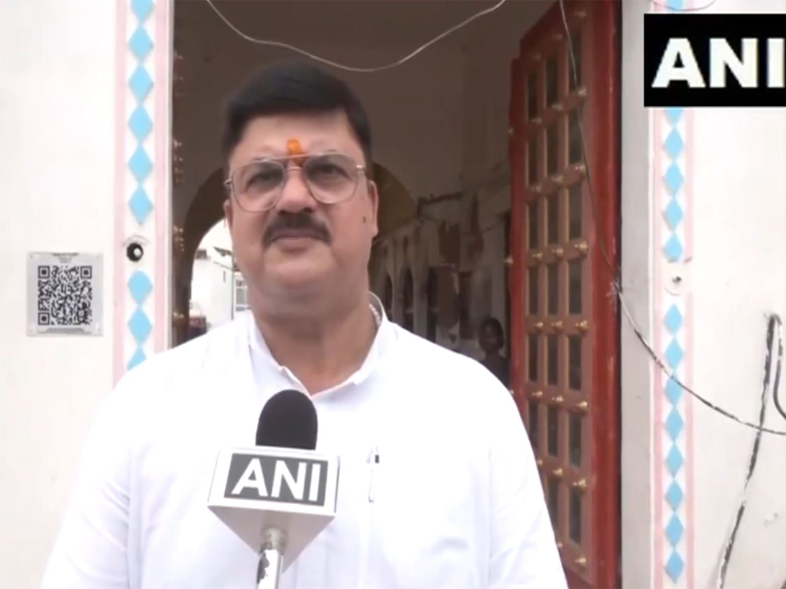 Ayodhya Mayor Girish Pati Tripathi (Photo/ANI) Ayodhya Mayor Girish Pati Tripathi (Photo/ANI)