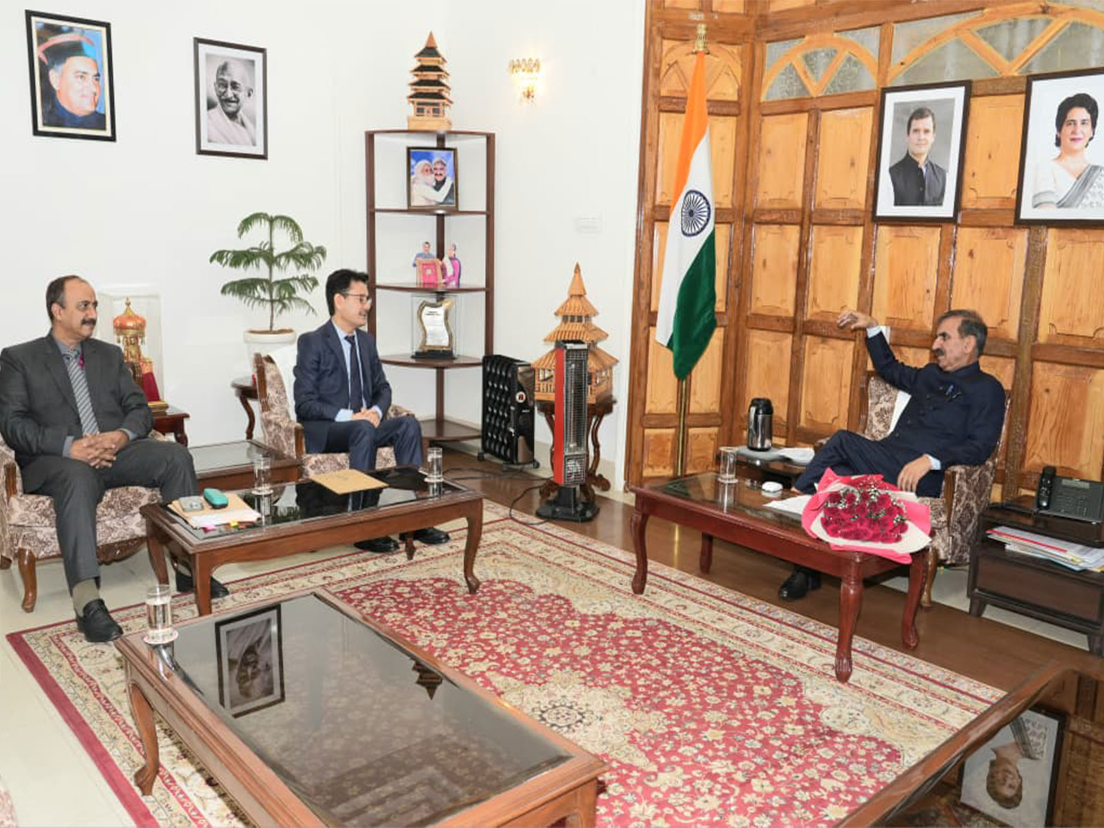 Himachal Pradesh Chief Minister Thakur Sukhwinder Singh Sukhu with NABARD officers (Photo/Himachal CMO) Himachal Pradesh Chief Minister Thakur Sukhwinder Singh Sukhu with NABARD officers (Photo/Himachal CMO)