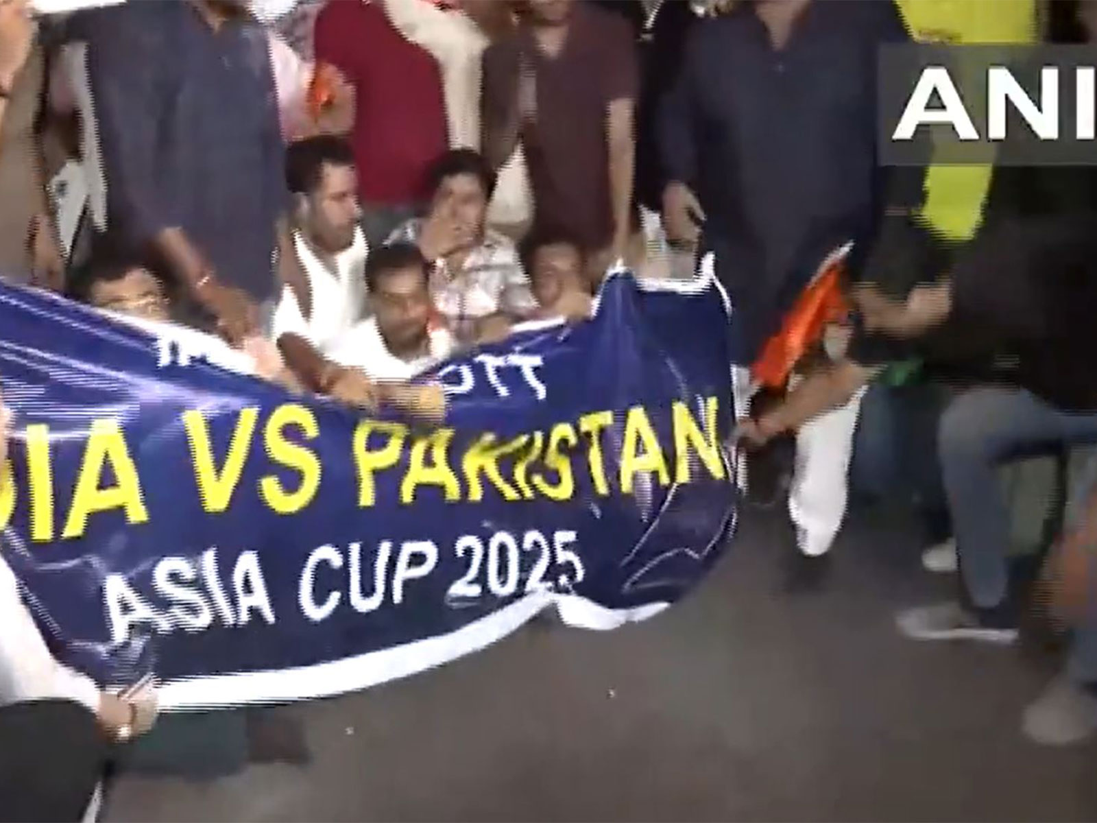 AAP workers protested against the India-Pakistan match at Connaught Place in Delhi. (Photo/ANI) AAP workers protested against the India-Pakistan match at Connaught Place in Delhi. (Photo/ANI)