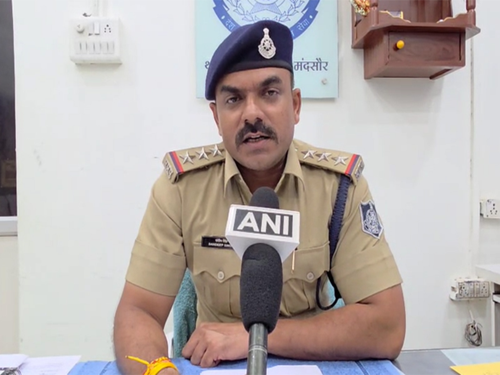 YD (Yashodharman) Nagar Police Station in charge Sandeep Mangoliya (Photo/ANI) YD (Yashodharman) Nagar Police Station in charge Sandeep Mangoliya (Photo/ANI)