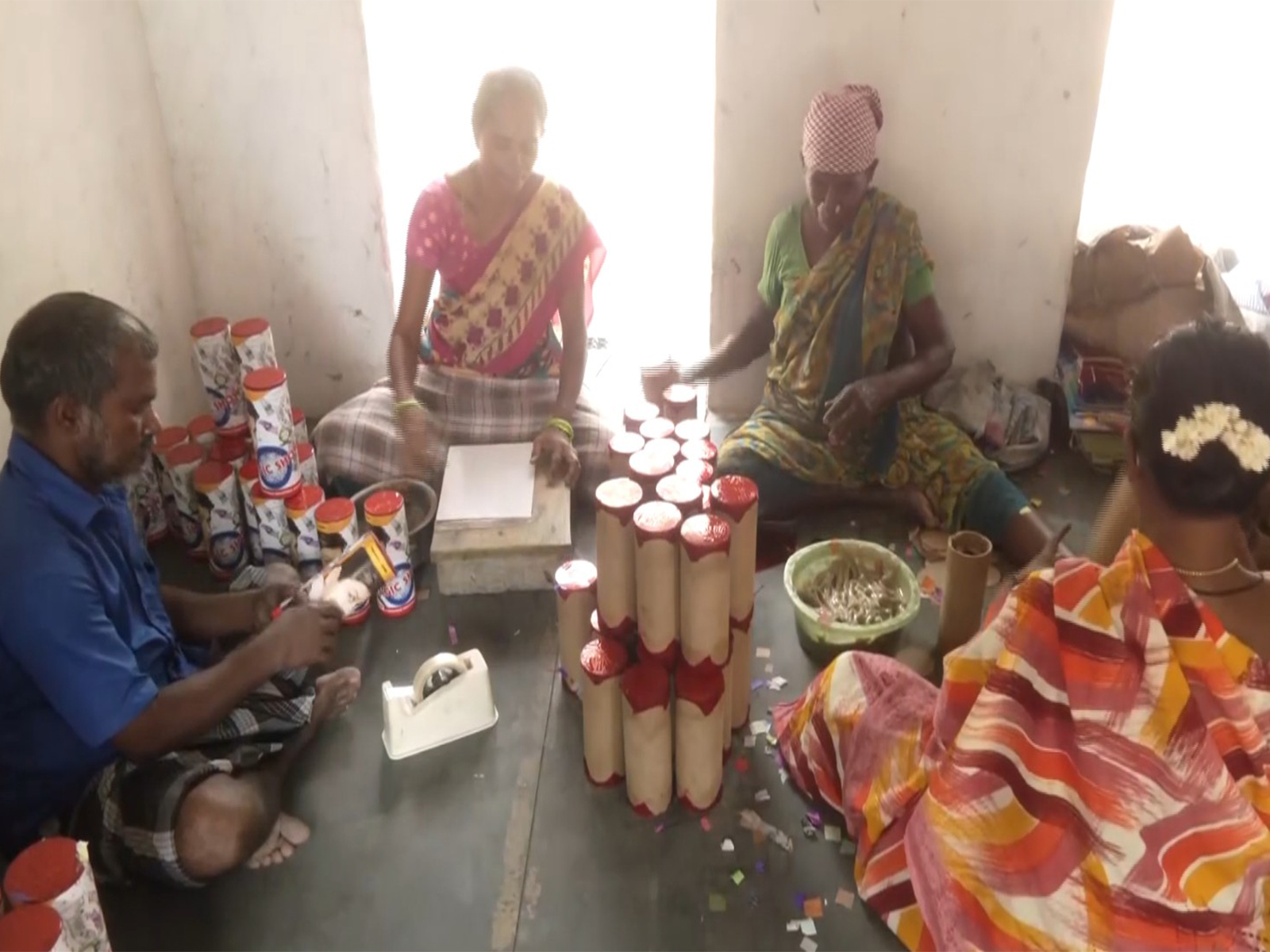 Workers producing fireworks in Sivakasi, Tamil Nadu (Photo/ANI) Workers producing fireworks in Sivakasi, Tamil Nadu (Photo/ANI)