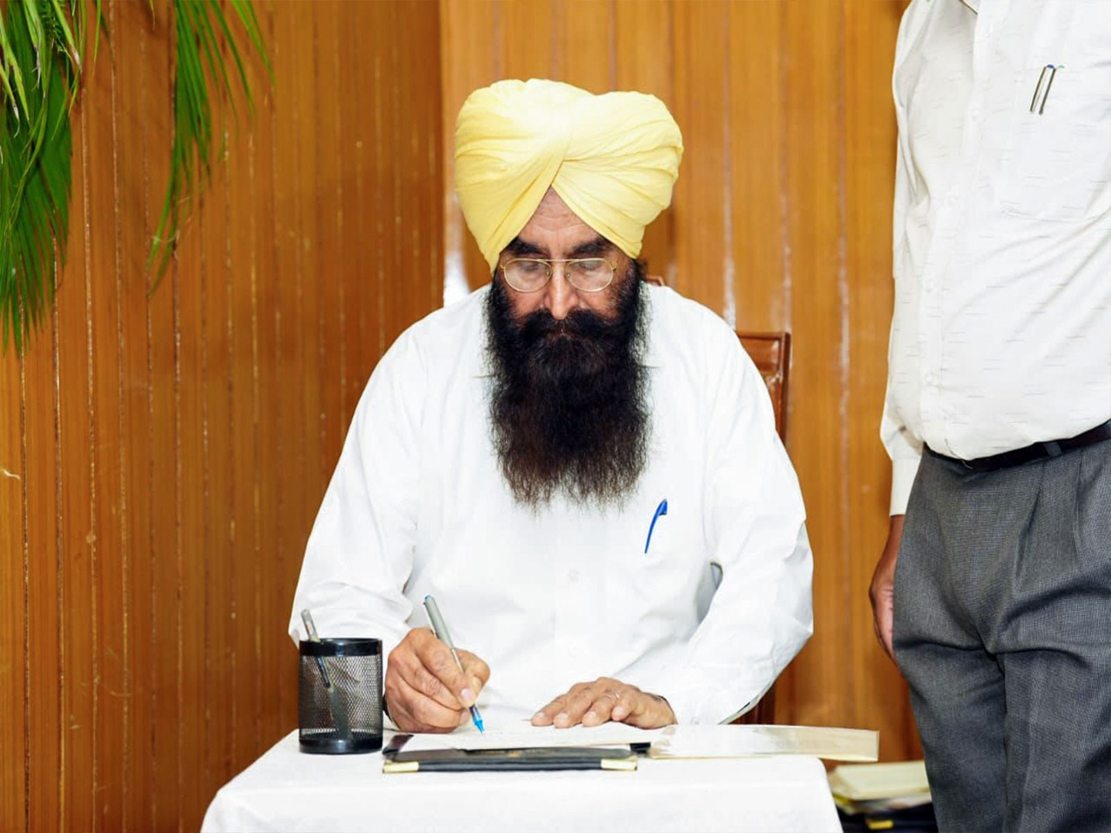 Punjab Agriculture and Farmers Welfare Minister Gurmeet Singh Khudian (File Photo/ANI) Punjab Agriculture and Farmers Welfare Minister Gurmeet Singh Khudian (File Photo/ANI)