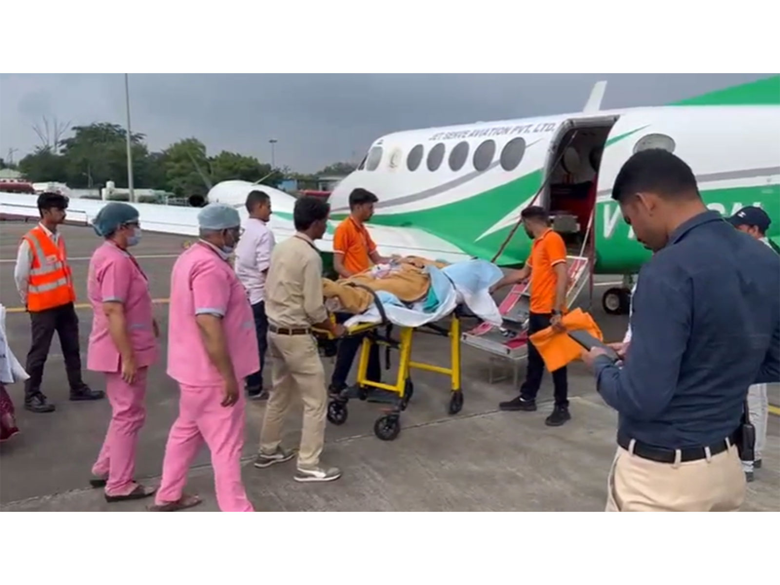 Minor is being airlifted (Photo/DPR) Minor is being airlifted (Photo/DPR)