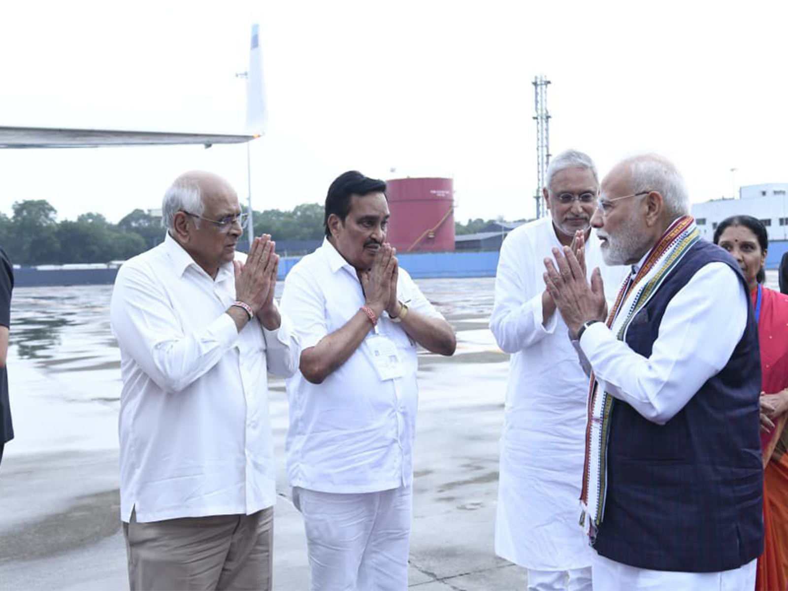 PM Modi departs Gujarat after one-day visit (Photo/Gujarat CMO) PM Modi departs Gujarat after one-day visit (Photo/Gujarat CMO)
