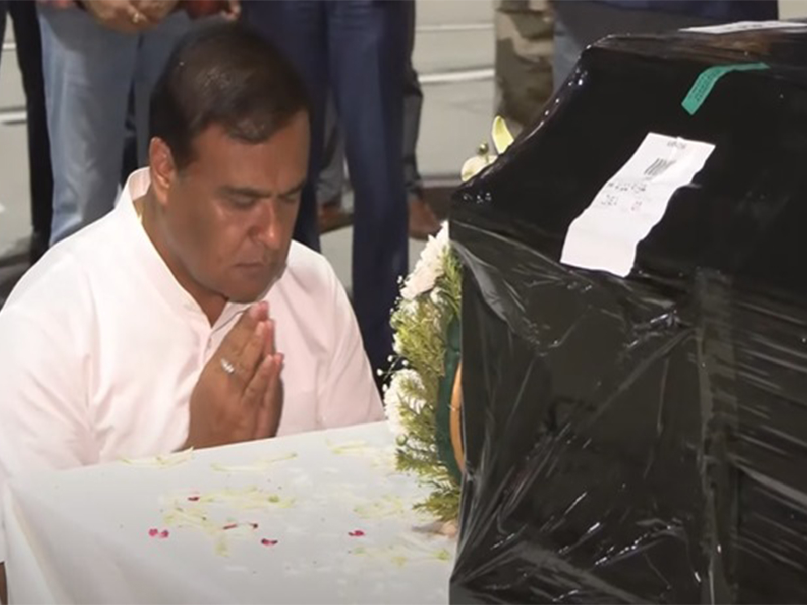 Assam Chief Minister Himanta Biswa Sarma pays tribute as the mortal remains of iconic singer Zubeen Garg (Photo/X/@himantabiswa) Assam Chief Minister Himanta Biswa Sarma pays tribute as the mortal remains of iconic singer Zubeen Garg (Photo/X/@himantabiswa)
