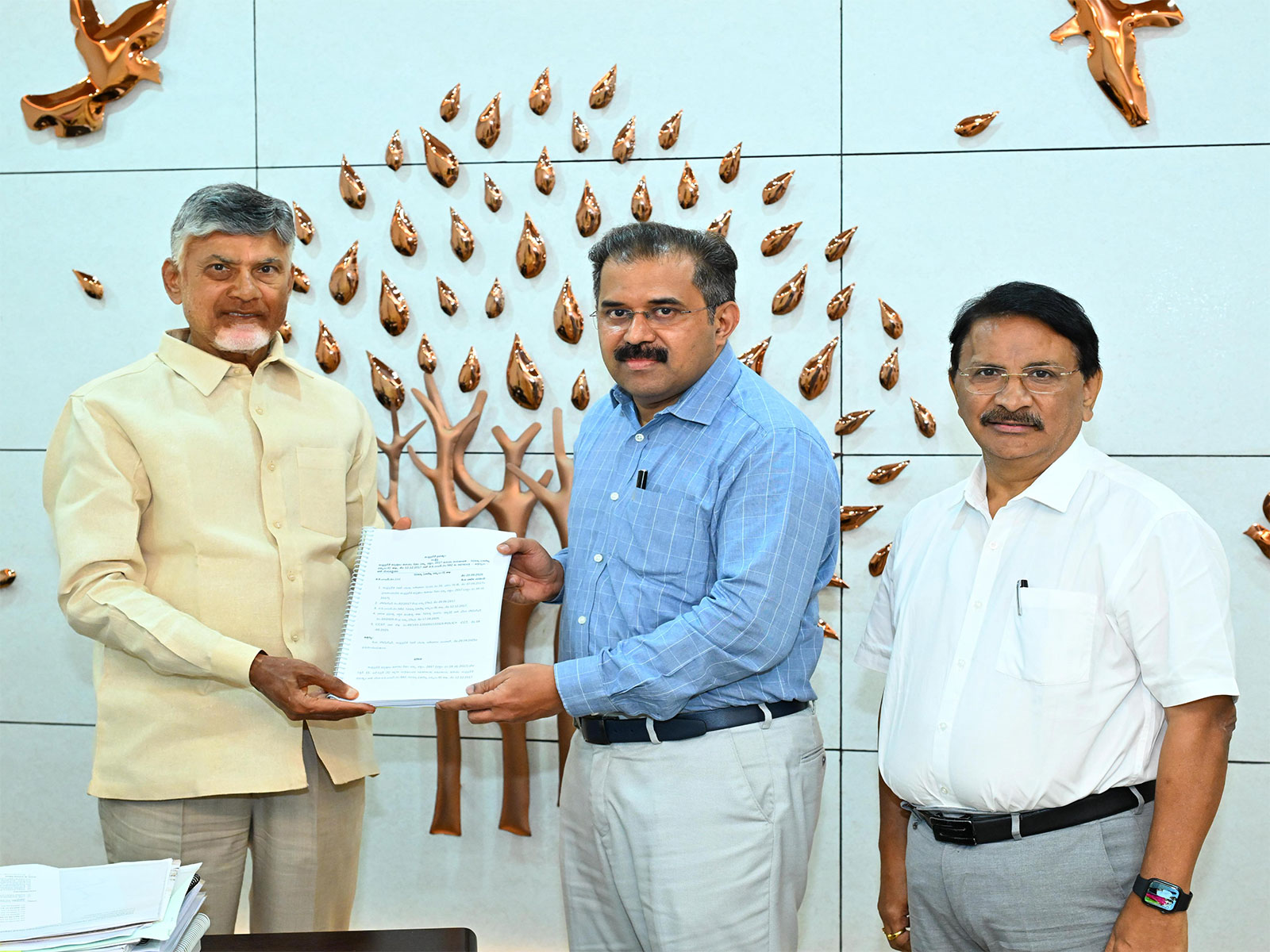 Andhra Pradesh Chief Minister N Chandrababu Naidu releases a booklet on GOs. (Photo/ANI) Andhra Pradesh Chief Minister N Chandrababu Naidu releases a booklet on GOs. (Photo/ANI)