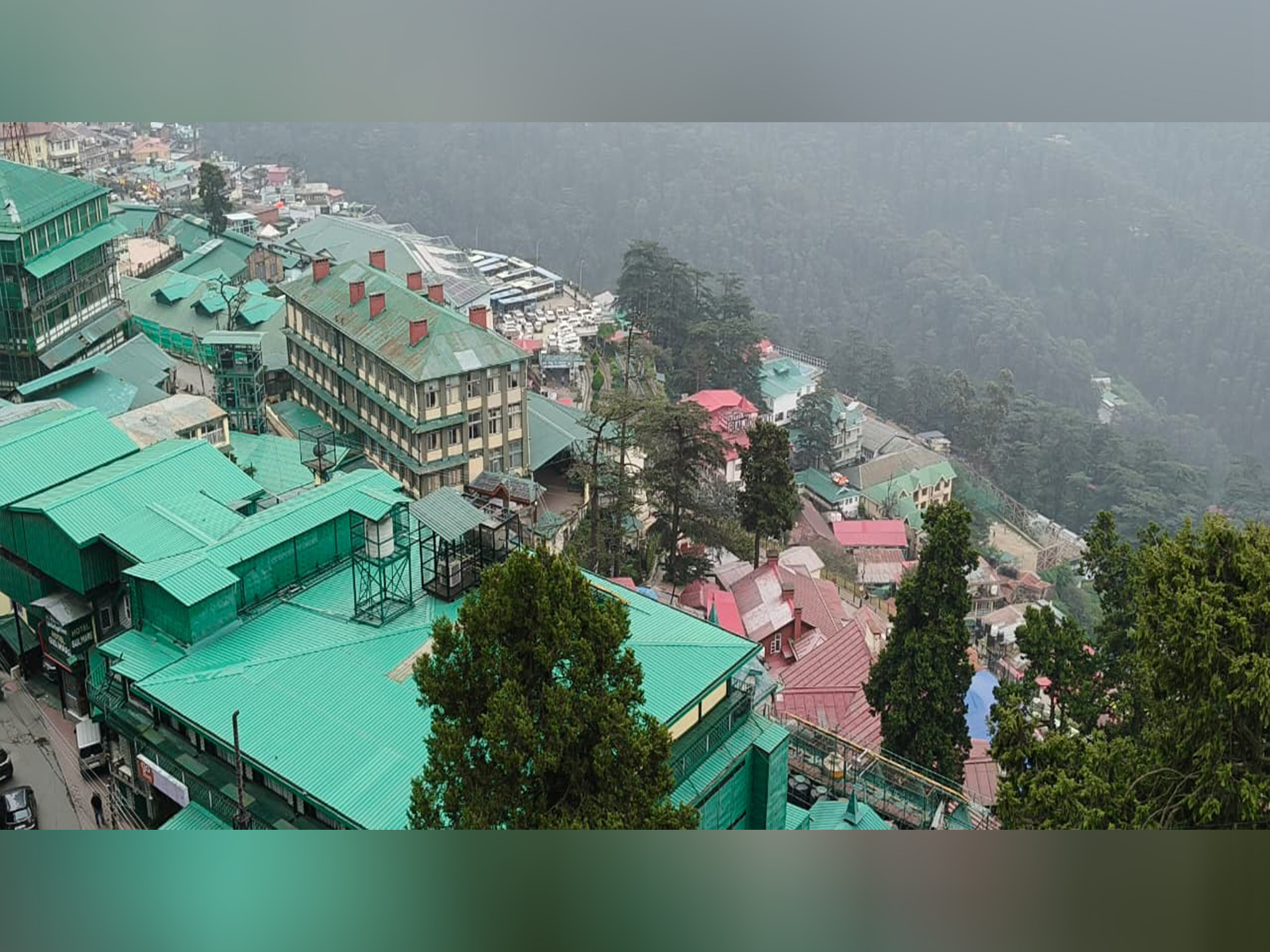 GST rate cuts welcomed in Shimla (Photo/ANI) GST rate cuts welcomed in Shimla (Photo/ANI)