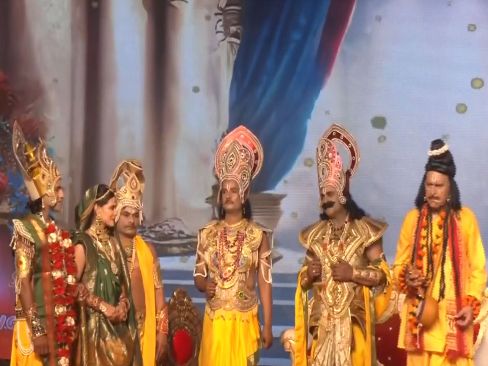 Visuals of ramleela at Ayodhya (Photo/ANI) Visuals of ramleela at Ayodhya (Photo/ANI)