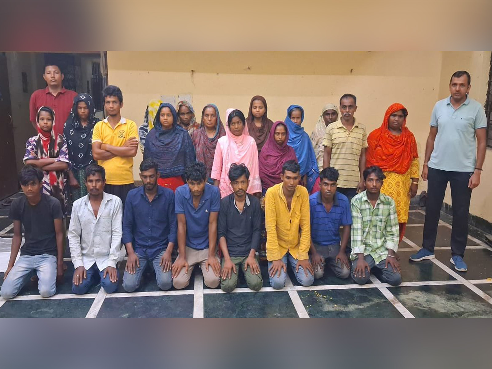 Delhi Police apprehends 25 Bangladeshi nationals (Photo/Delhi Police) Delhi Police apprehends 25 Bangladeshi nationals (Photo/Delhi Police)