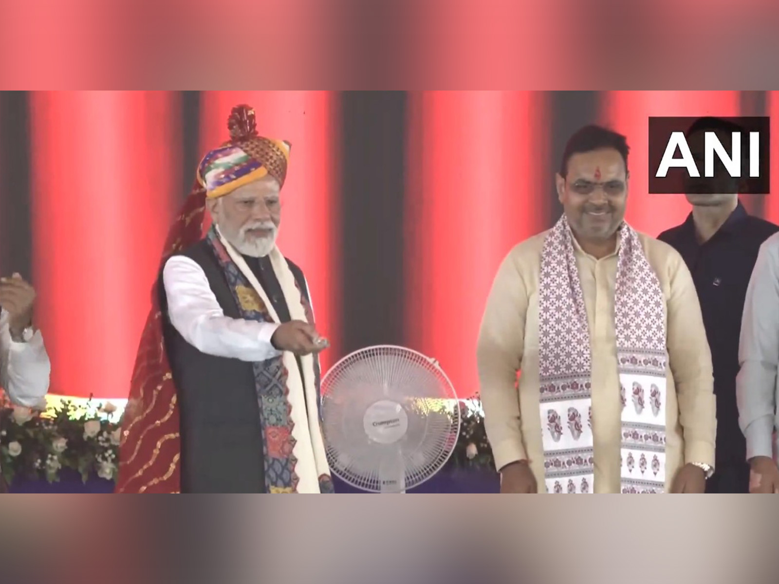 Prime Minister Narendra Modi with Rajasthan Chief Minister Sharma. (Photo/ANI) Prime Minister Narendra Modi with Rajasthan Chief Minister Sharma. (Photo/ANI)