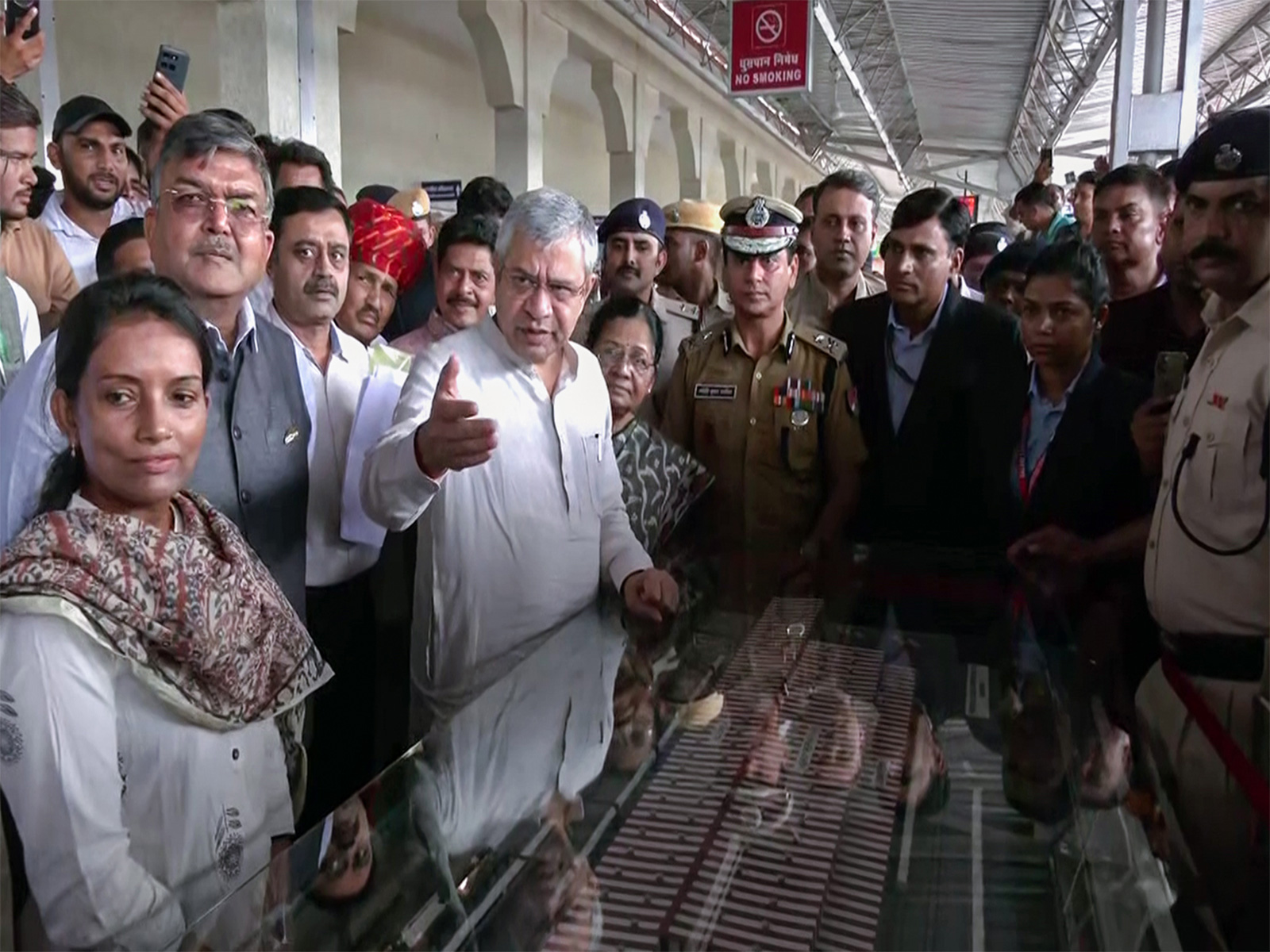 Union Minister Ashwini Vaishnaw (File Photo/ANI) Union Minister Ashwini Vaishnaw (File Photo/ANI)