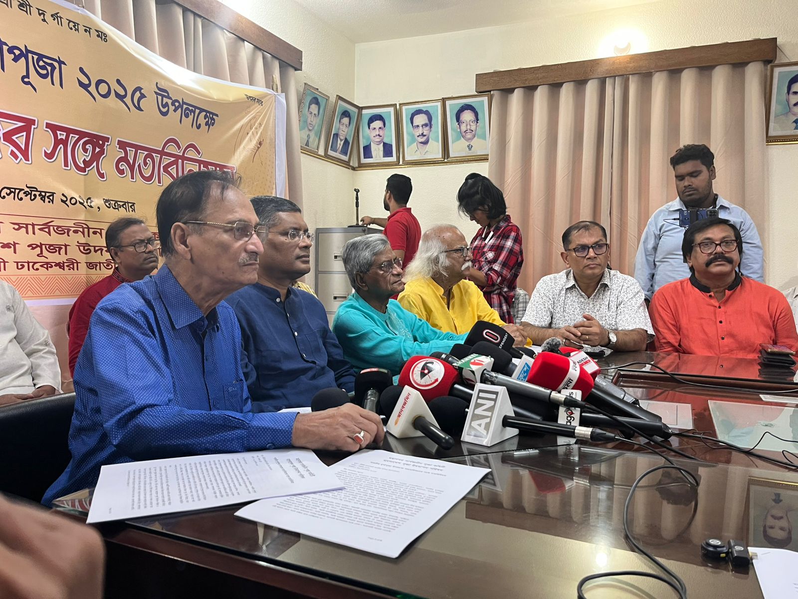 Bangladesh Hindu leaders spoke at a news conference ahead of Durga Puja (Photo/ANI)