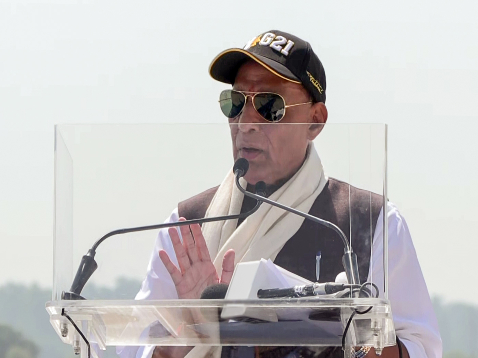 Rajnath Singh addresses during the Decommissioning Ceremony of the Indian Air Force MiG-21 (Photo/ANI) Rajnath Singh addresses during the Decommissioning Ceremony of the Indian Air Force MiG-21 (Photo/ANI)