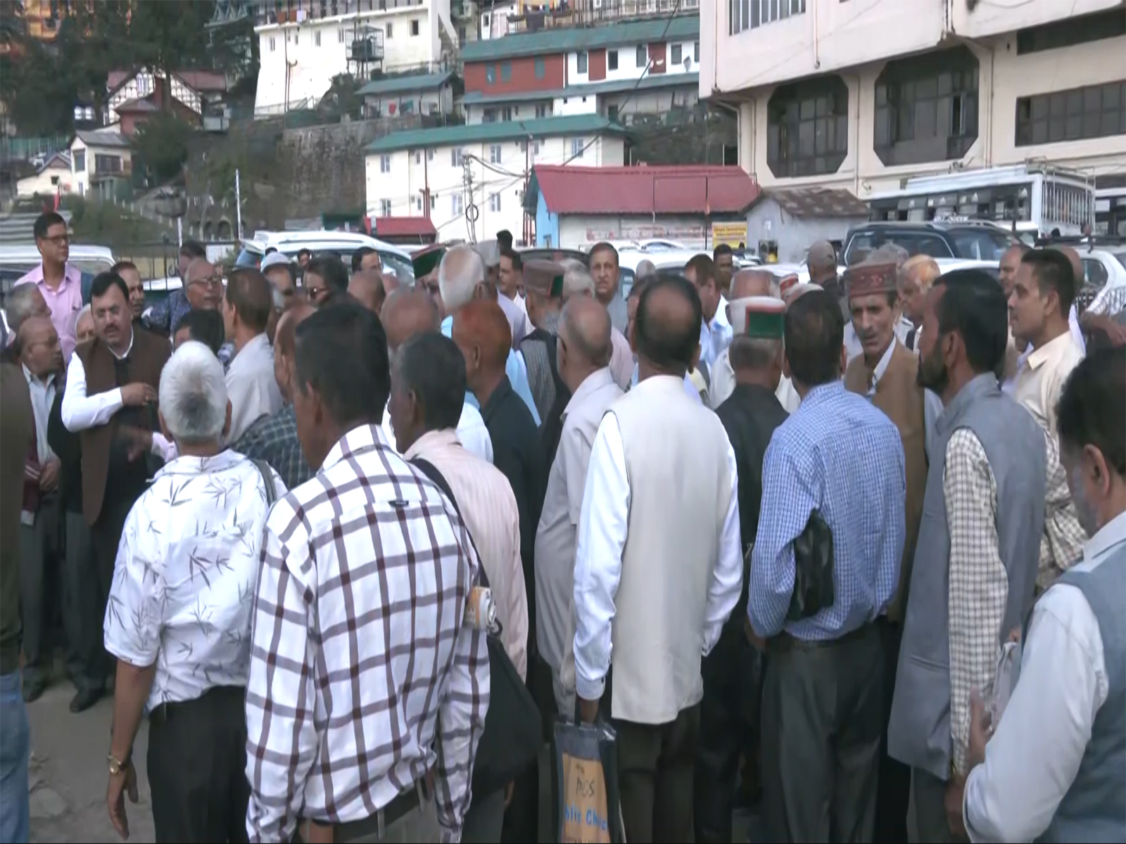 HRTC pensioners stage protest in Shimla (Photo/ANI) HRTC pensioners stage protest in Shimla (Photo/ANI)