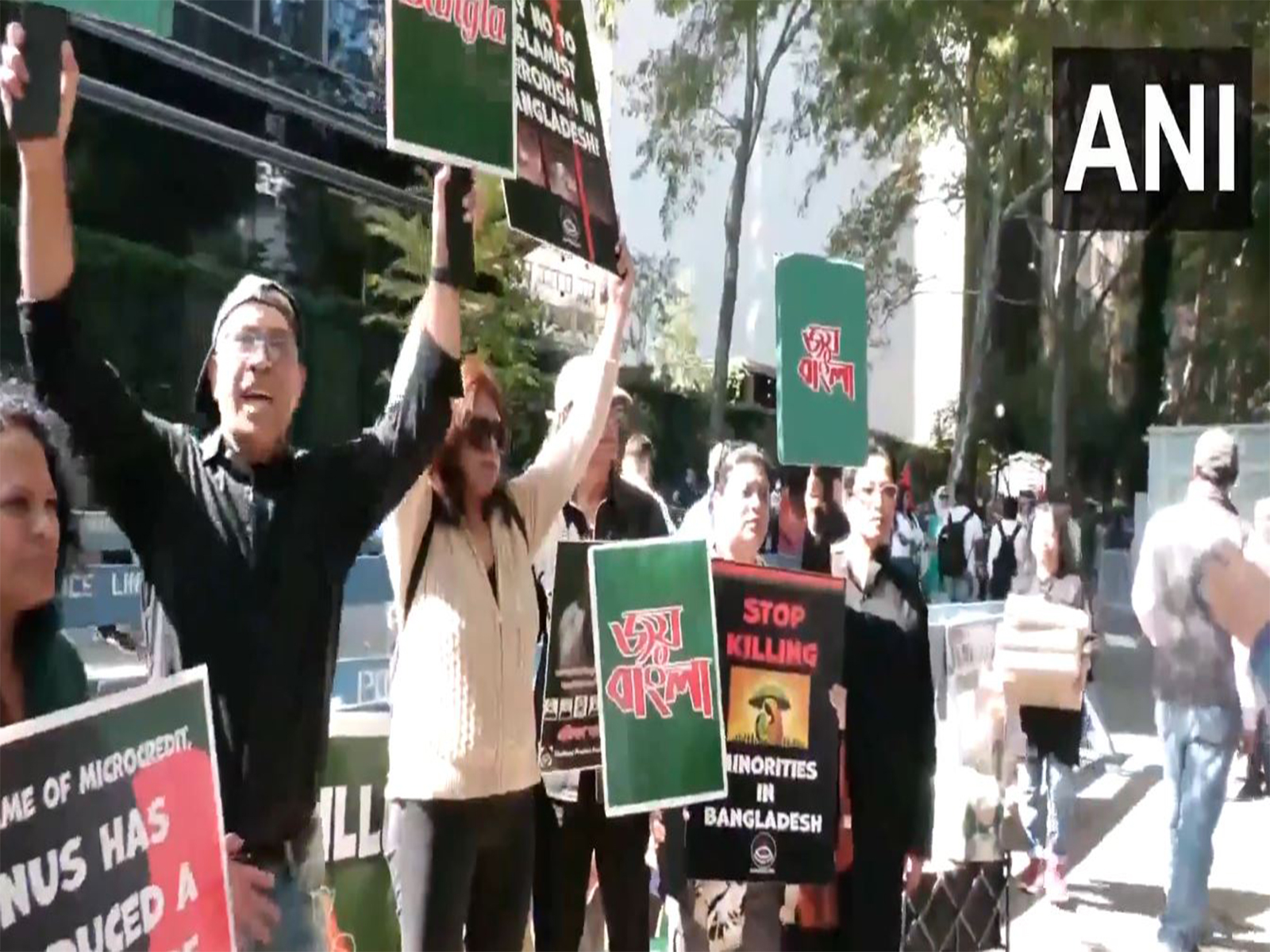 Bangladeshi diaspora in US stages protest against Muhammad Yunus (Photo/ANI) Bangladeshi diaspora in US stages protest against Muhammad Yunus (Photo/ANI)
