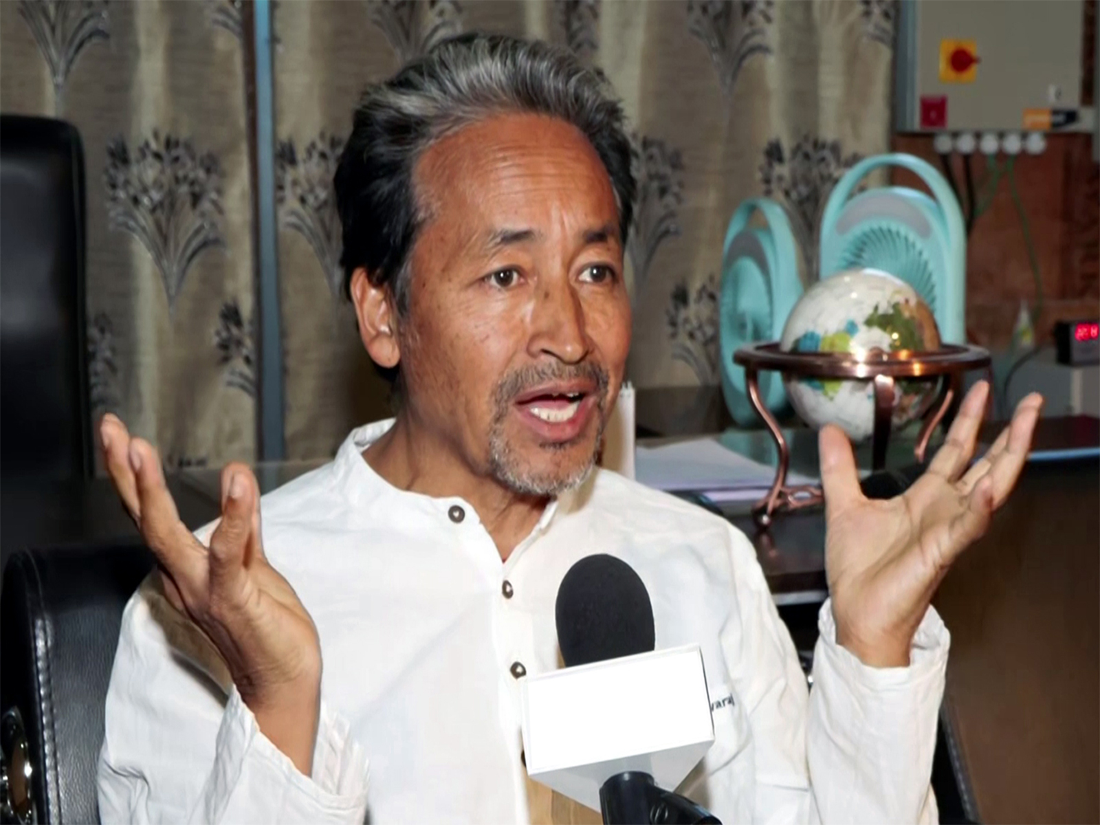 Climate Activist Sonam Wangchuk (File Photo/ANI) Climate Activist Sonam Wangchuk (File Photo/ANI)