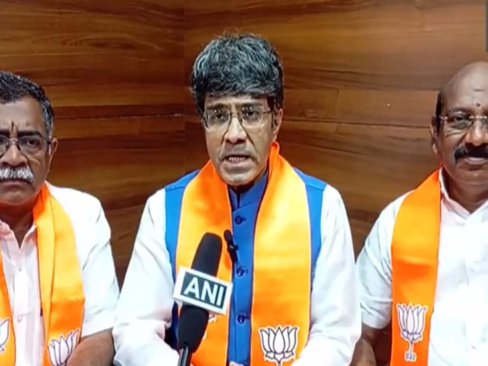BJP National Spokesperson CR Kesavan (middle) (Photo/ANI) BJP National Spokesperson CR Kesavan (middle) (Photo/ANI)