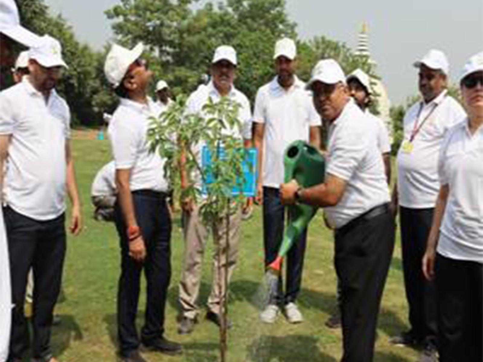 Plantation drive conducted at Indraprastha Park (Photo/Ministry of Coal) Plantation drive conducted at Indraprastha Park (Photo/Ministry of Coal)