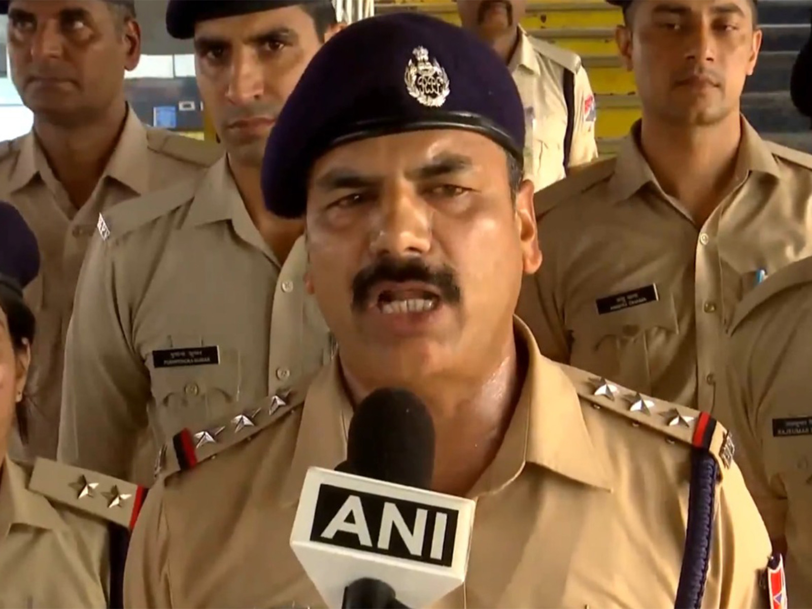 Inspector RPF and in charge of New Delhi Railway Station, Yashwant Singh (Photo/ANI) Inspector RPF and in charge of New Delhi Railway Station, Yashwant Singh (Photo/ANI)