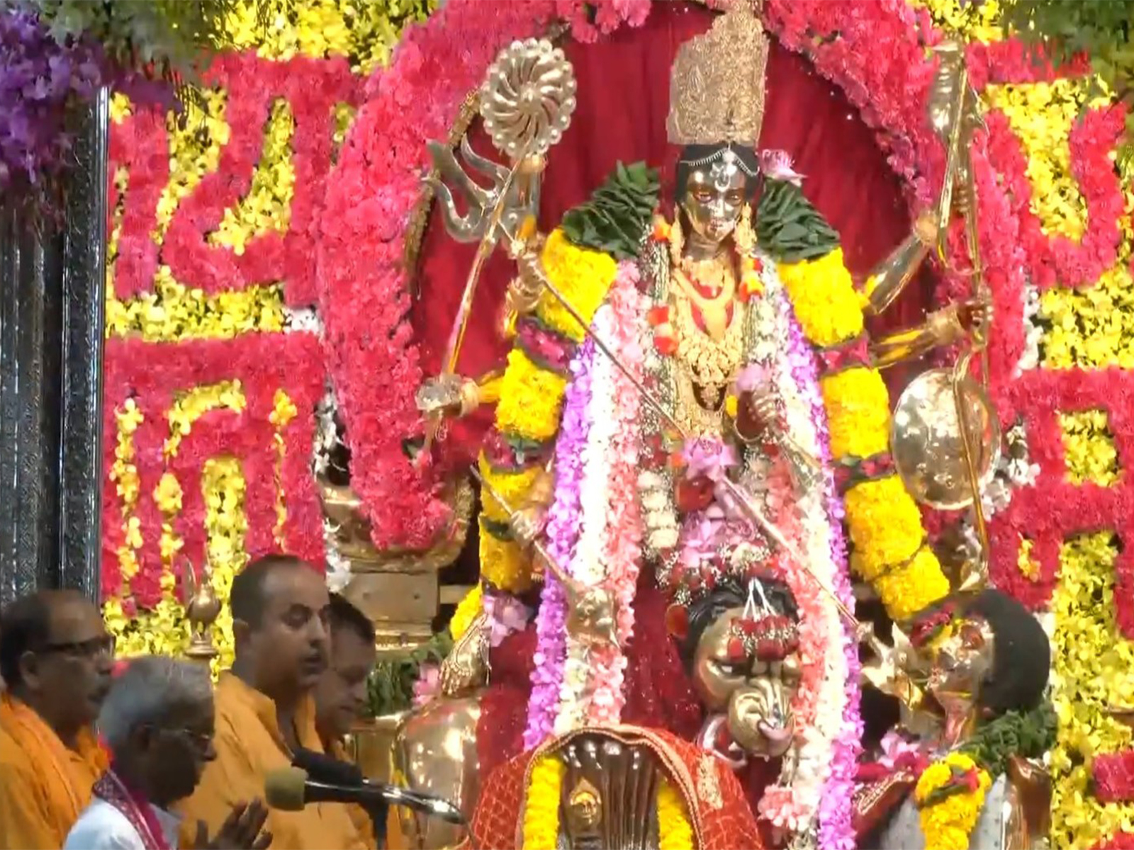 Shree Adya Katyayani Shaktipeeth Mandir in Chhatarpur, Delhi (Photo/ANI) Shree Adya Katyayani Shaktipeeth Mandir in Chhatarpur, Delhi (Photo/ANI)