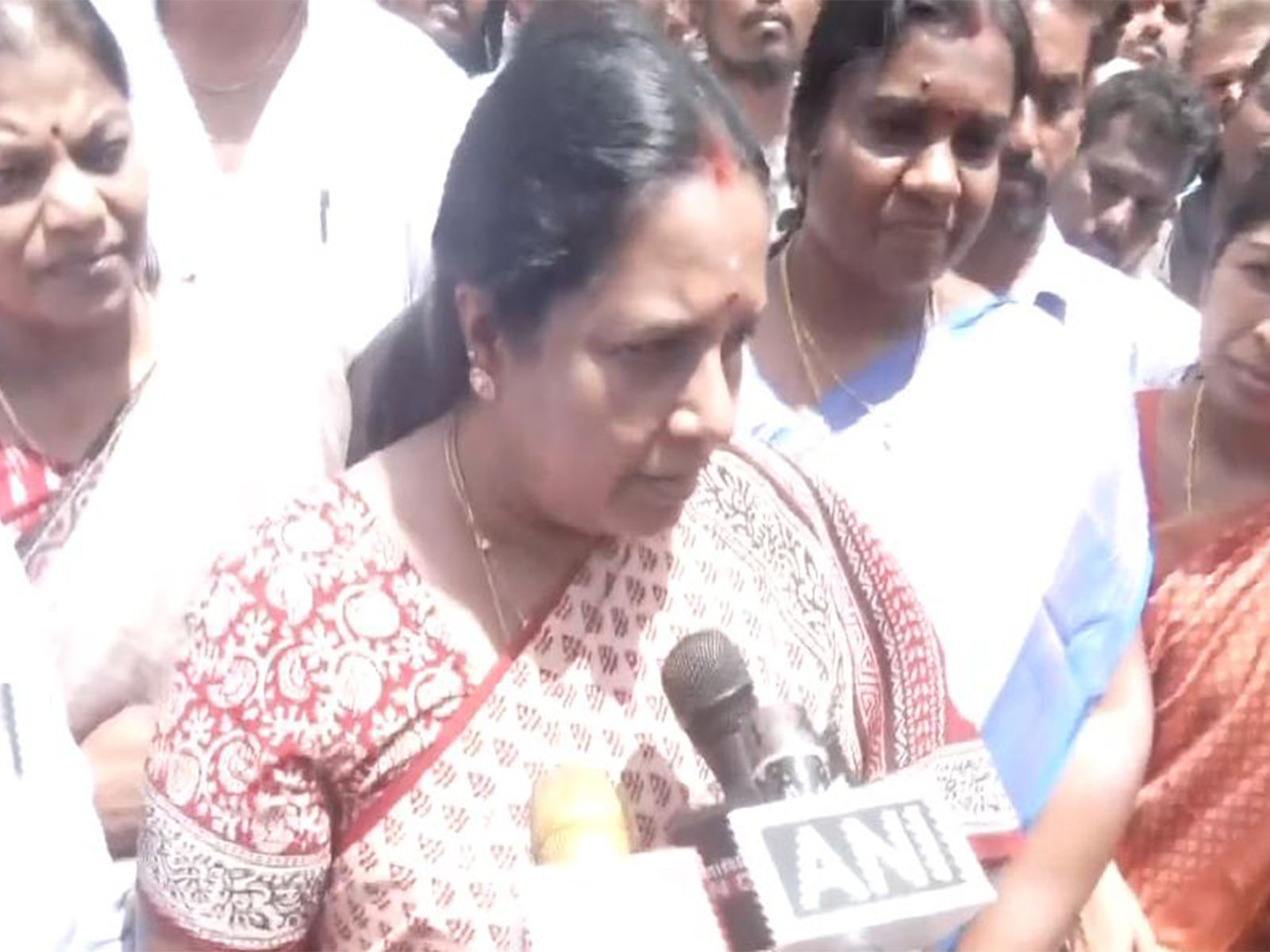 BJP Mahila Morcha National President Vanathi Srinivasan (Photo/ANI) BJP Mahila Morcha National President Vanathi Srinivasan (Photo/ANI)