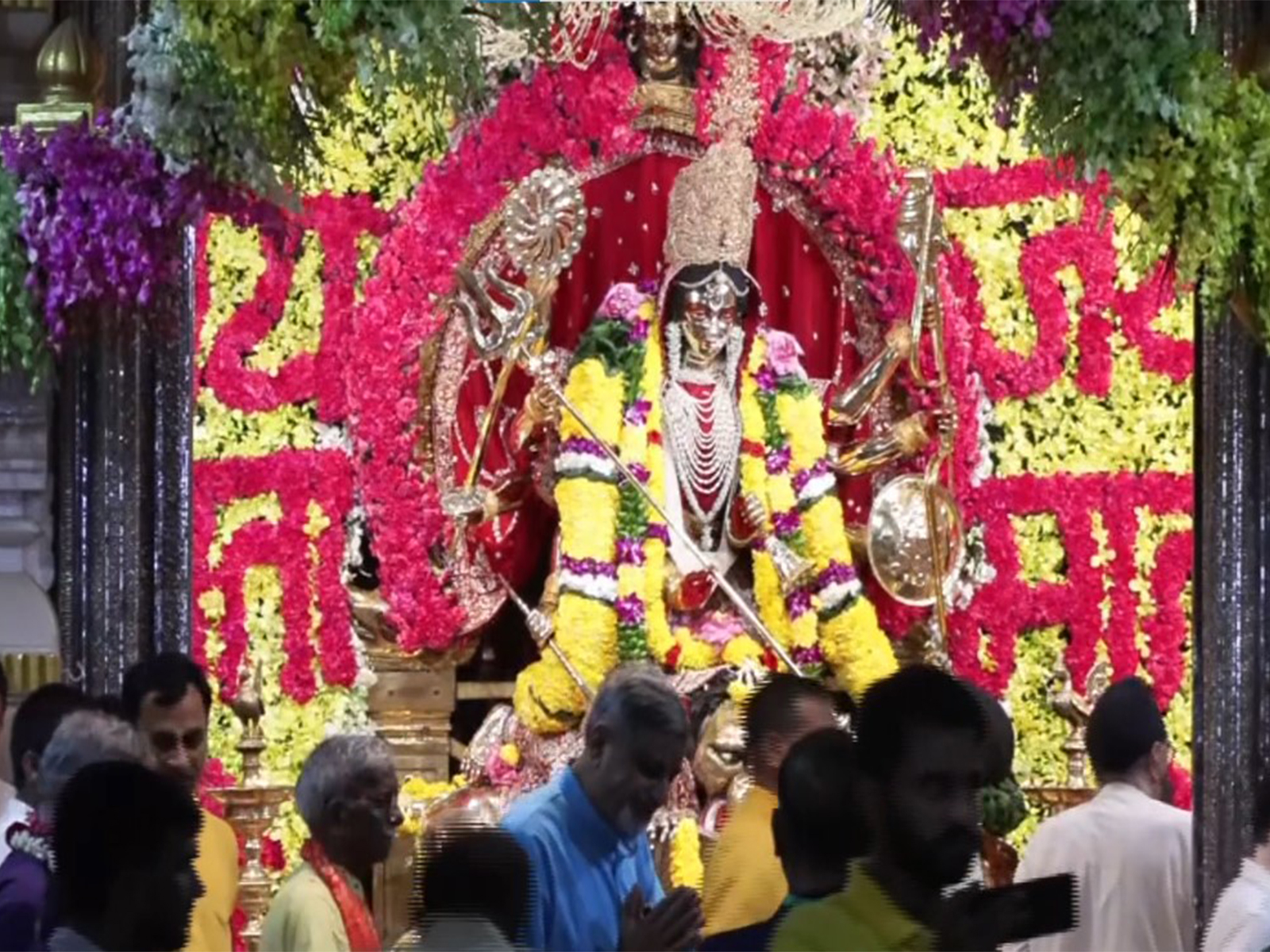 Morning aarti offered at Shree Adya Katyayani Shaktipeeth Mandir in Chhatarpur (Photo/ANI) Morning aarti offered at Shree Adya Katyayani Shaktipeeth Mandir in Chhatarpur (Photo/ANI)