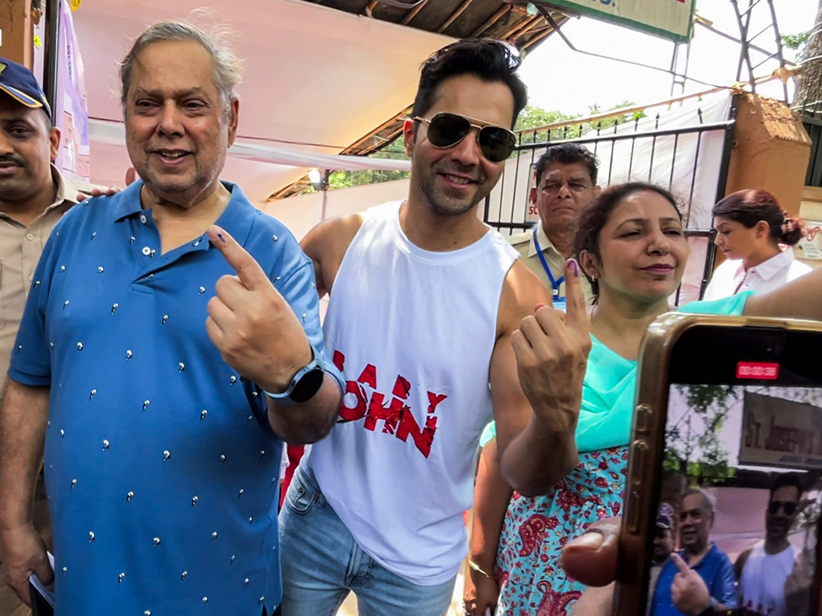 Veteran filmmaker David Dhawan and actor Varun Dhawan (Image source: ANI) Veteran filmmaker David Dhawan and actor Varun Dhawan (Image source: ANI)