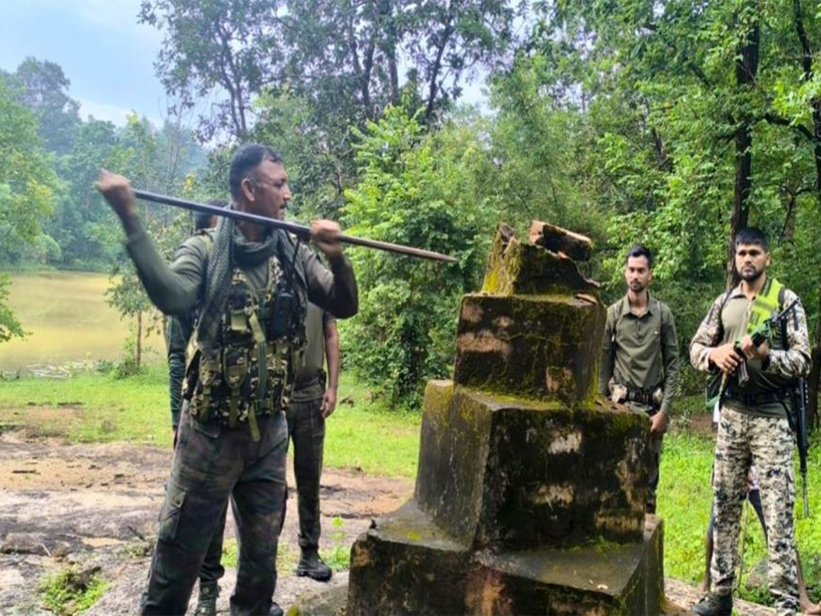 Naxal memorials in Kategaon area destroyed by Security forces (Photo/Gadchiroli Police) Naxal memorials in Kategaon area destroyed by Security forces (Photo/Gadchiroli Police)