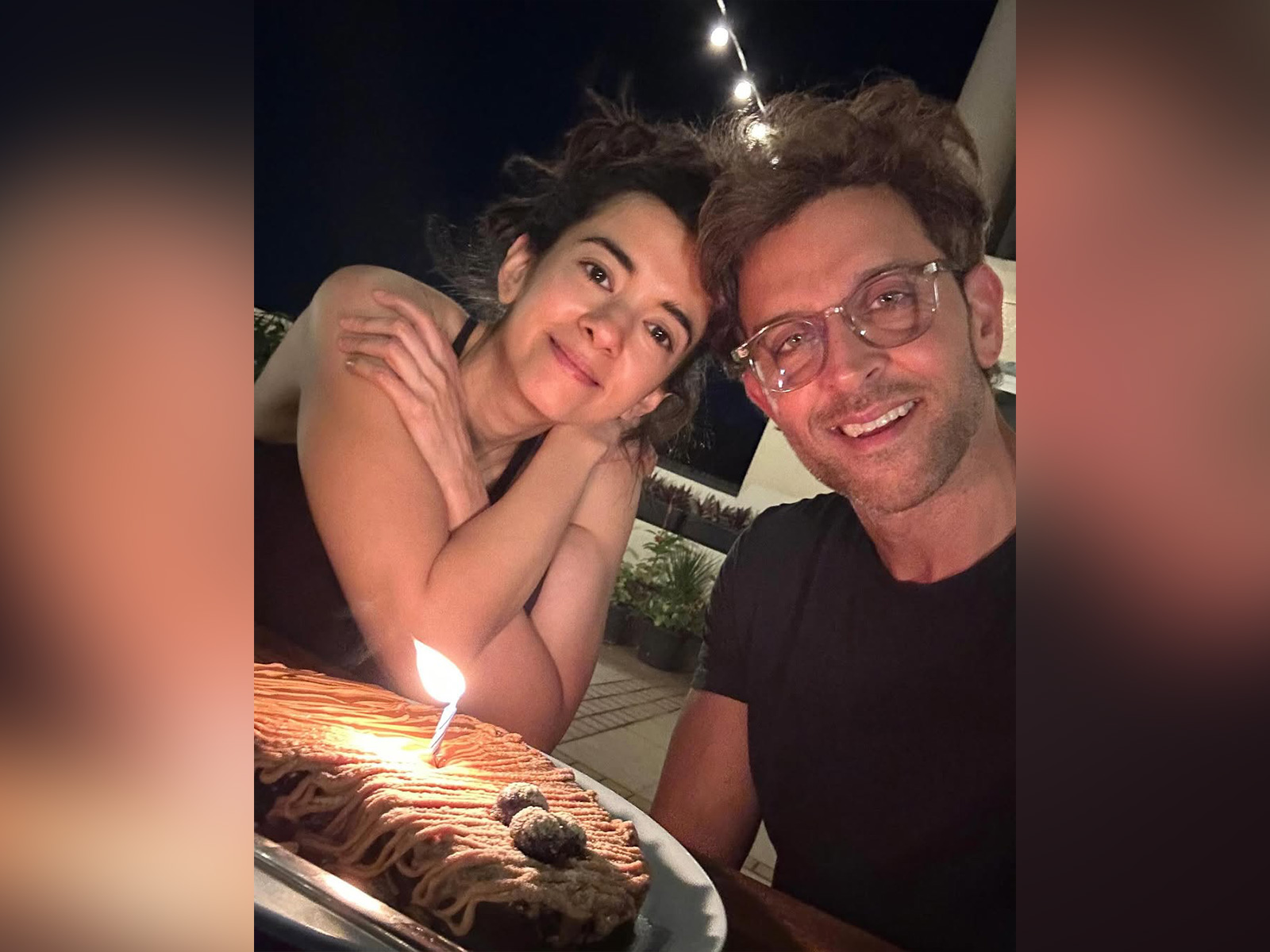 Saba Azad, Hrithik Roshan (Photo/instagram/@hrithikroshan) Saba Azad, Hrithik Roshan (Photo/instagram/@hrithikroshan)