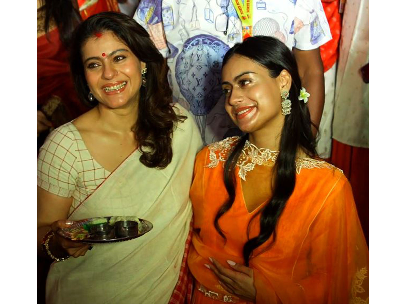 Kajol with daughter Nysa (Photo/ANI) Kajol with daughter Nysa (Photo/ANI)