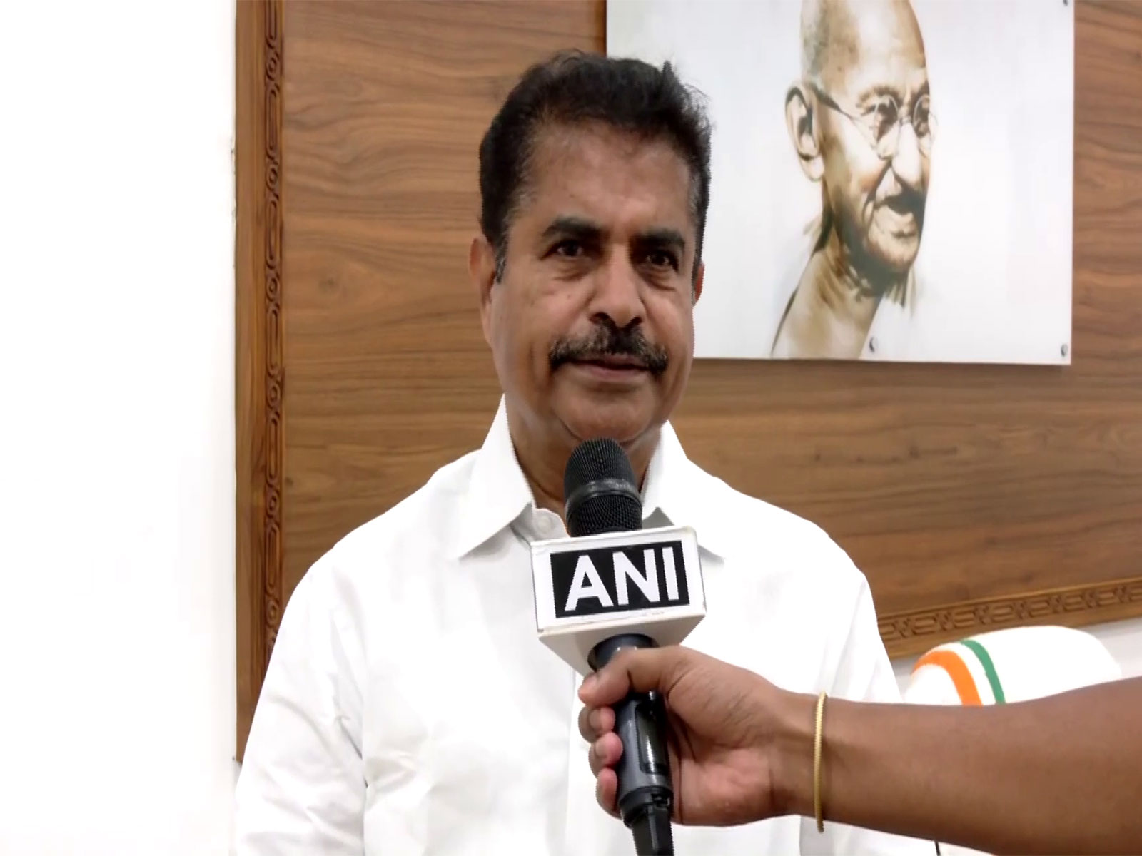 UDF convener Adoor Prakash (Photo/ANI) UDF convener Adoor Prakash (Photo/ANI)