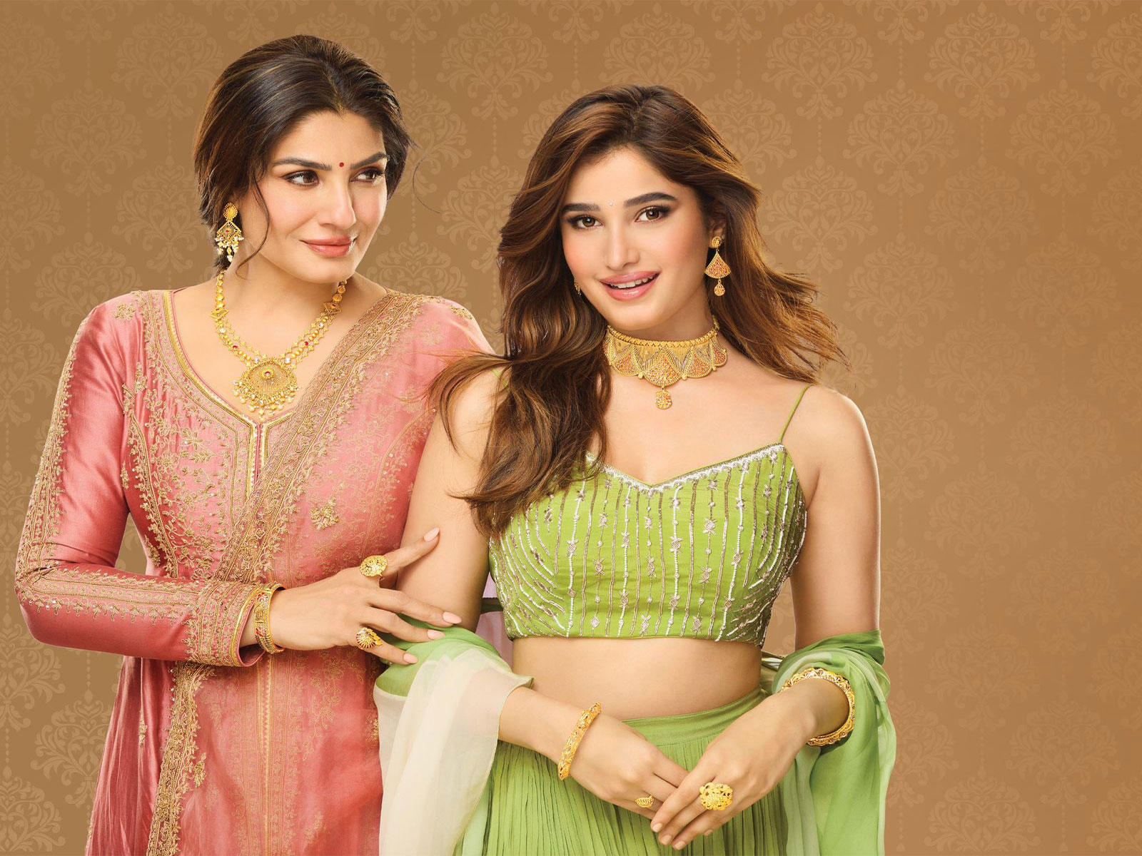 Mother-daughter duo Raveena Tandon and Rasha Thadani (Image source: Reliance Jewels) Mother-daughter duo Raveena Tandon and Rasha Thadani (Image source: Reliance Jewels)