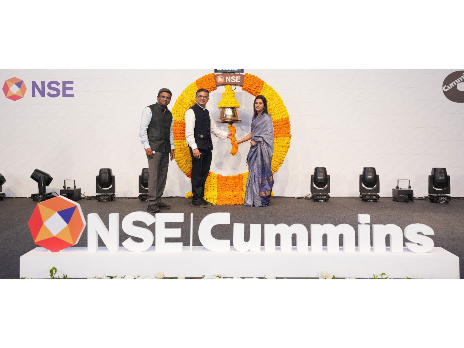 L–R: Sriram Krishnan, CBDO, NSE; Ashishkumar Chauhan, MD & CEO, NSE; and Shveta Arya, MD, Cummins India Limited, at the Bell Ringing Ceremony Marking 30 Years of the Company’s NSE Listing L–R: Sriram Krishnan, CBDO, NSE; Ashishkumar Chauhan, MD & CEO, NSE; and Shveta Arya, MD, Cummins India Limited, at the Bell Ringing Ceremony Marking 30 Years of the Company’s NSE Listing
