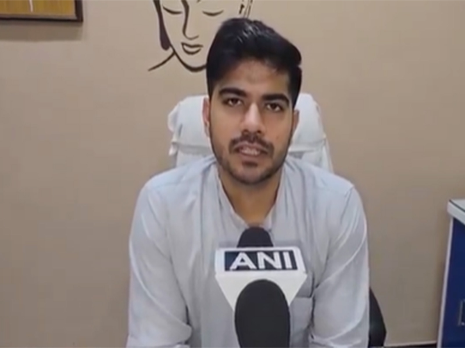 Parasia SDM Shubham Yadav (Photo/ANI) Parasia SDM Shubham Yadav (Photo/ANI)