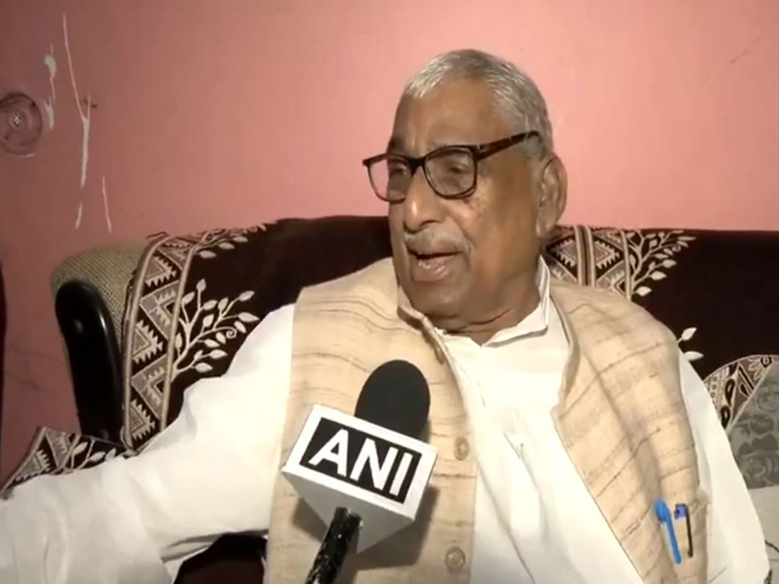 Uttar Pradesh Assembly Leader of Opposition Mata Prasad Pandey (Photo/ANI)