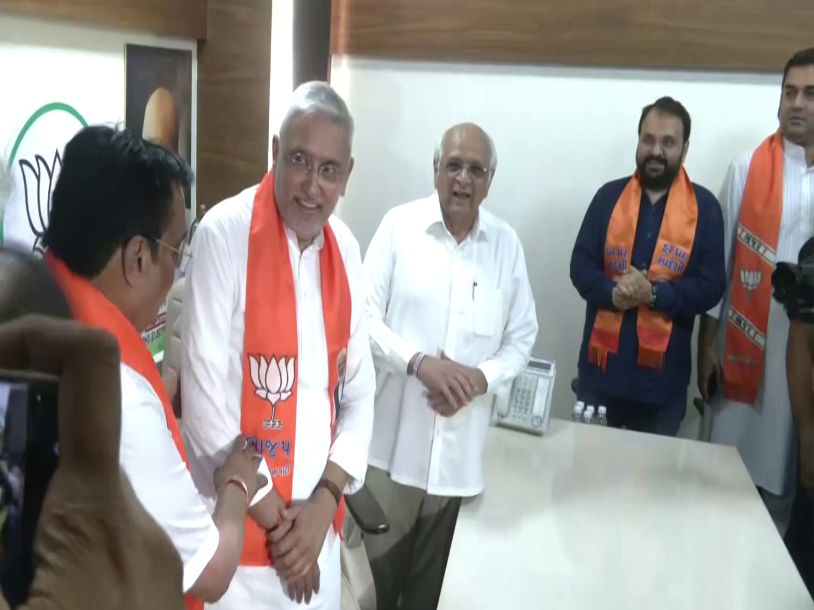 BJP leader Jagdish Panchal takes charge as the Gujarat BJP state president (Photo/ANI) BJP leader Jagdish Panchal takes charge as the Gujarat BJP state president (Photo/ANI)
