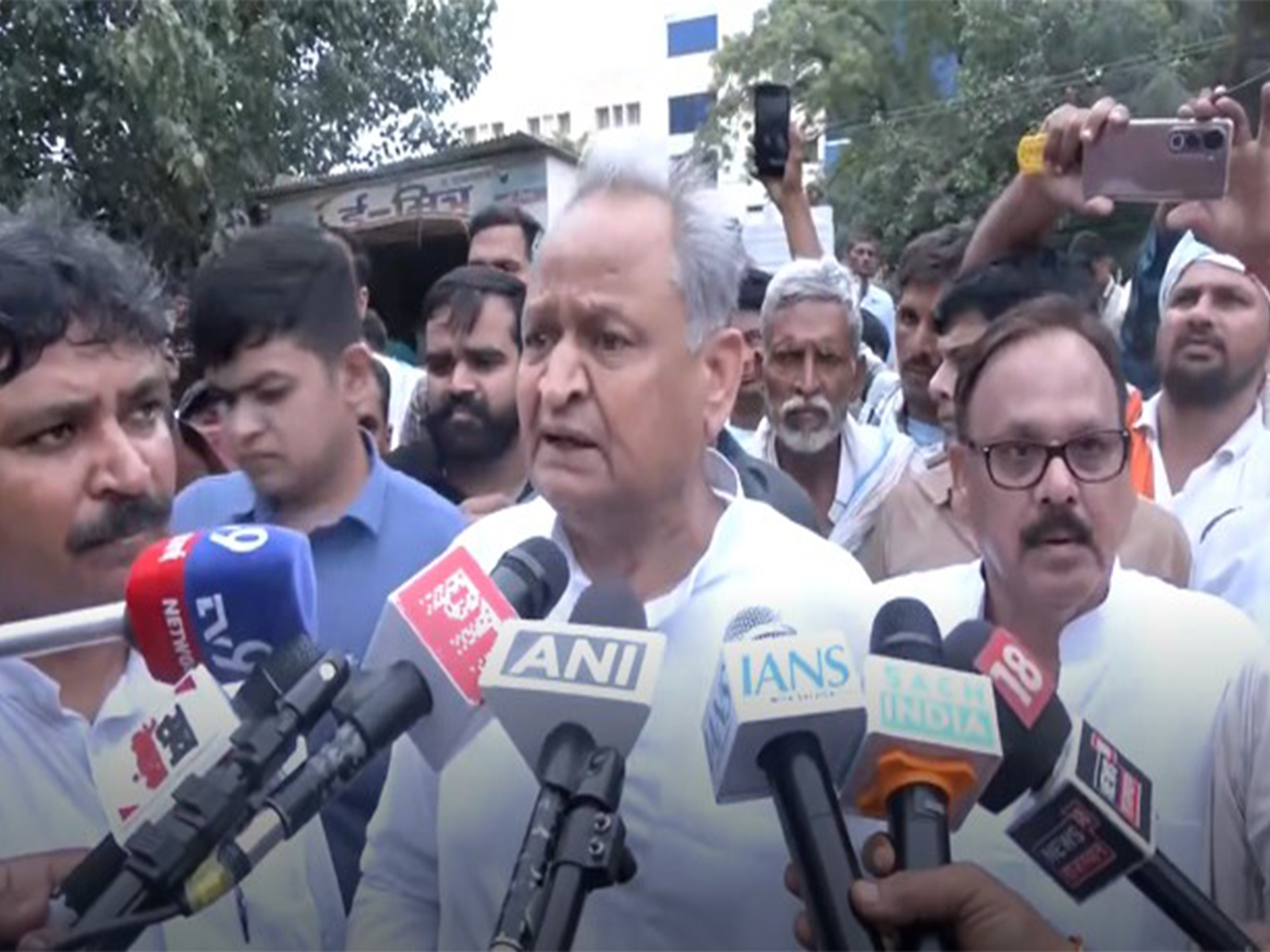 Senior Congress leader Ashok Gehlot (Photo/ANI) Senior Congress leader Ashok Gehlot (Photo/ANI)
