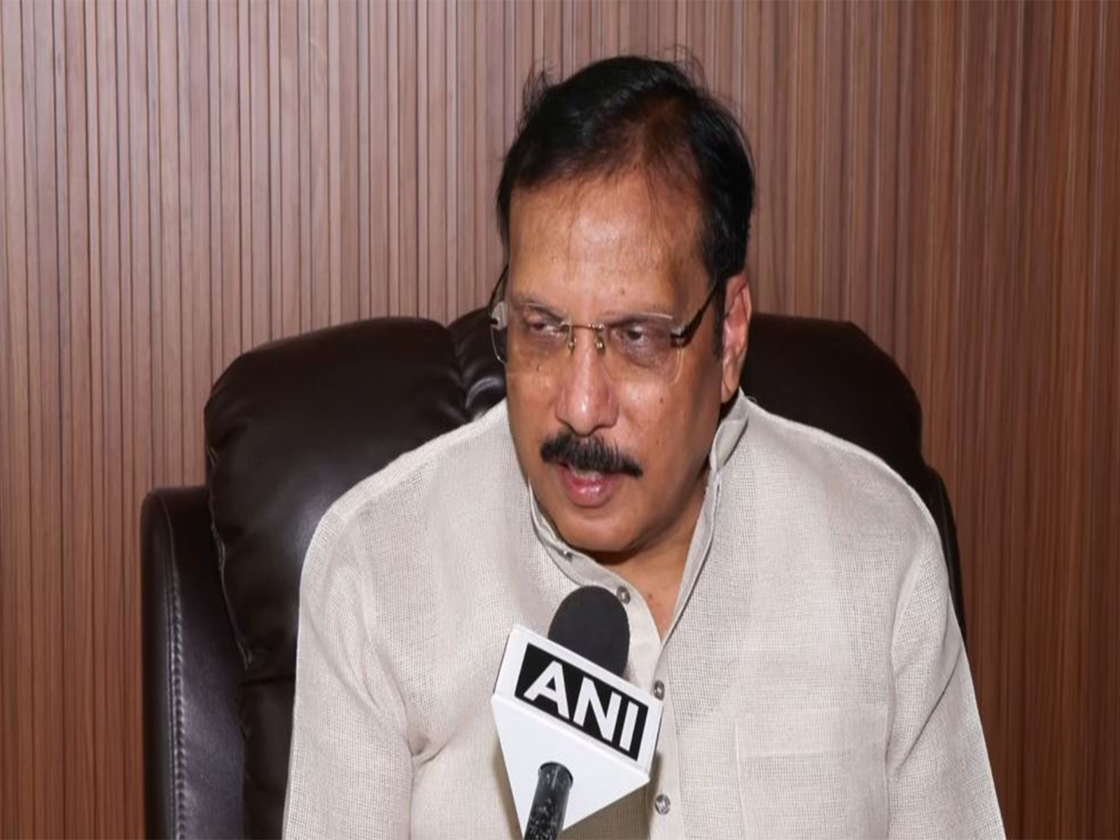 Samajwadi Party MP Rajeev Rai (Photo/ANI) Samajwadi Party MP Rajeev Rai (Photo/ANI)