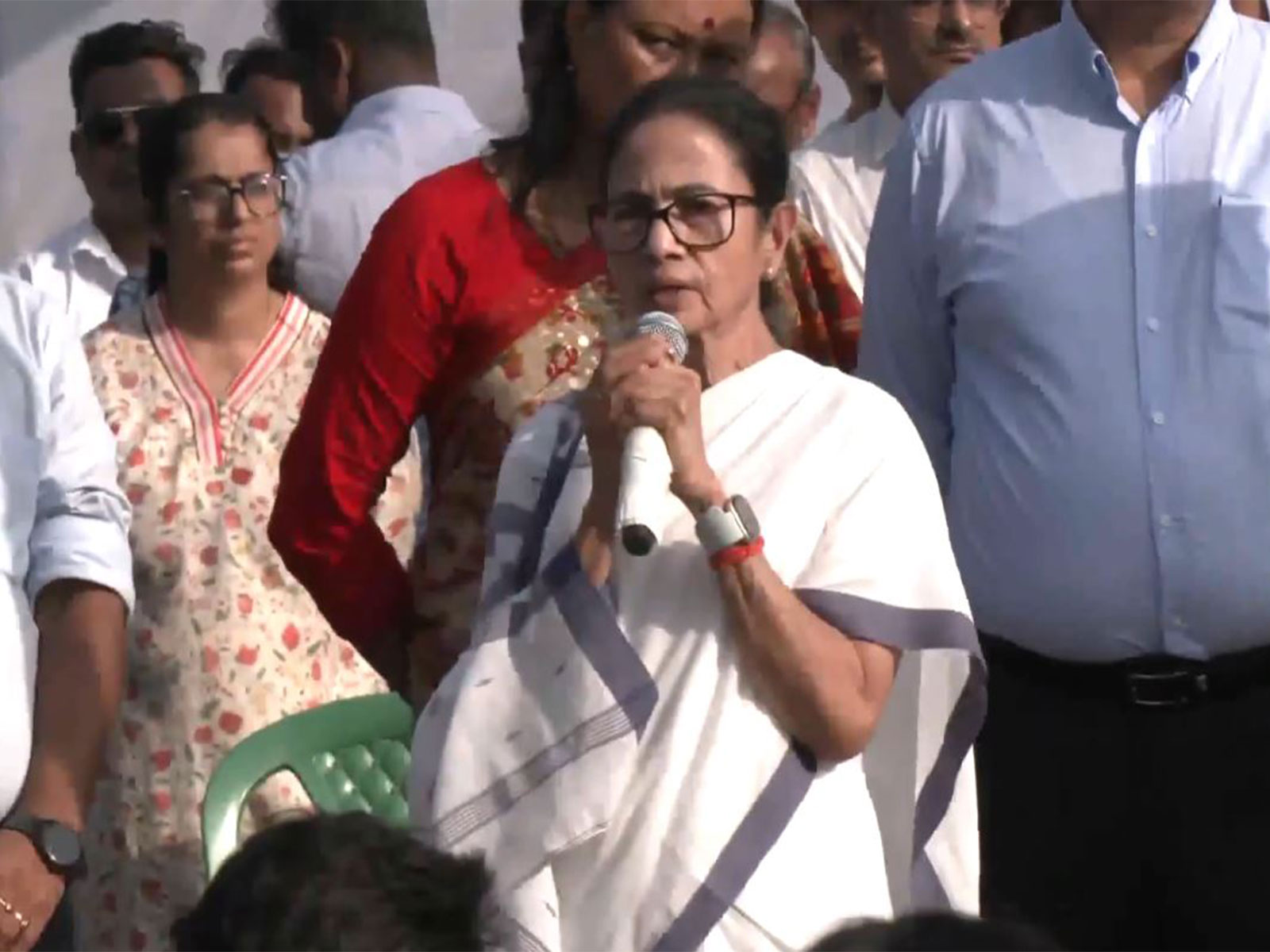 West Bengal Chief Minister Mamata in flood hit Jalpaiguri. (Photo/ANI) West Bengal Chief Minister Mamata in flood hit Jalpaiguri. (Photo/ANI)
