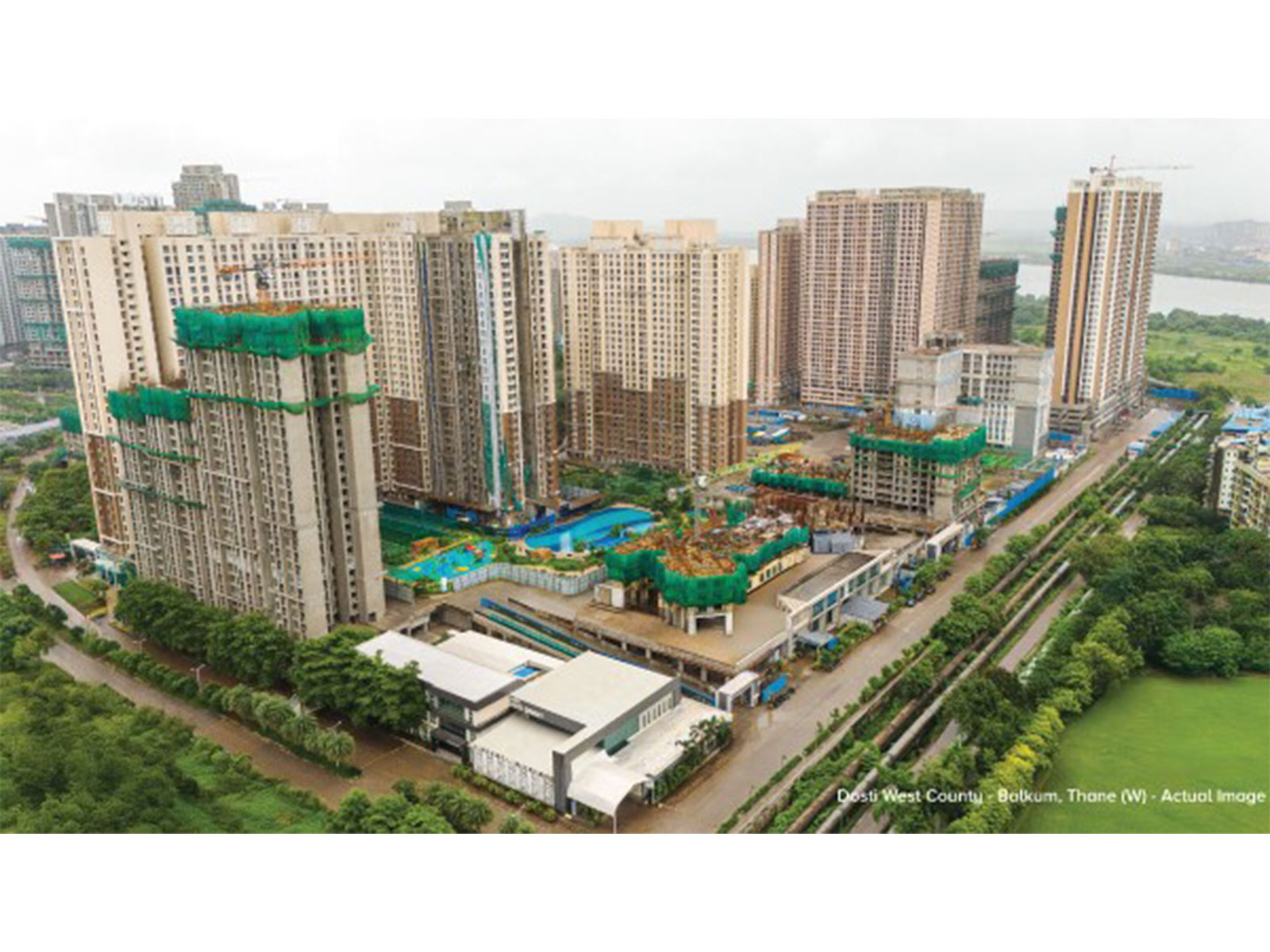 The Big Life Begins Here: Dosti West County at Balkum Thane is Rethinking Home and Community in the Changing MMR Landscape The Big Life Begins Here: Dosti West County at Balkum Thane is Rethinking Home and Community in the Changing MMR Landscape