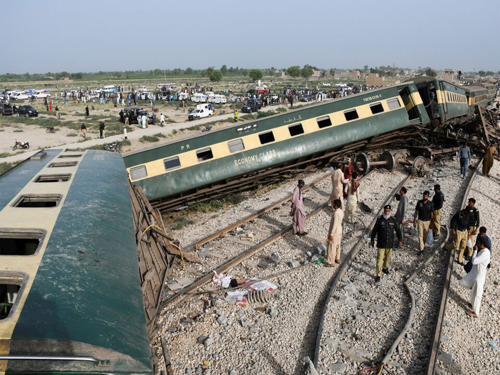 A derailed train in Pakistan (File Photo/ Reuters) A derailed train in Pakistan (File Photo/ Reuters)