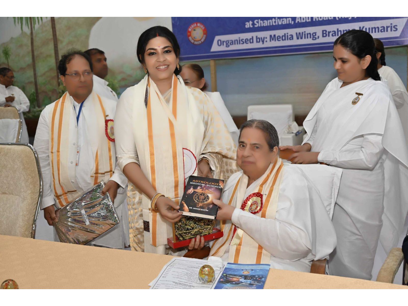 Dr. Sohini Sastri Shines as Guest of Honor at the Rashtriya Media Maha Sammelan 2025 Held at the Brahma Kumaris Headquarters Dr. Sohini Sastri Shines as Guest of Honor at the Rashtriya Media Maha Sammelan 2025 Held at the Brahma Kumaris Headquarters